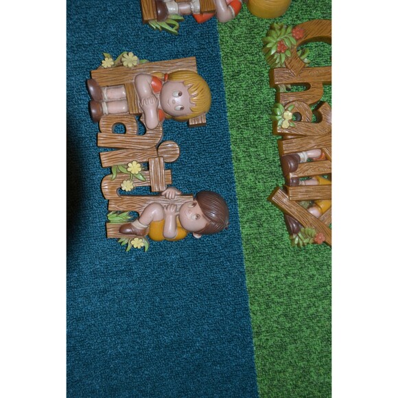 Vintage Wall Decor Happy Kids Kitschy Retro - Picture 4 of 4